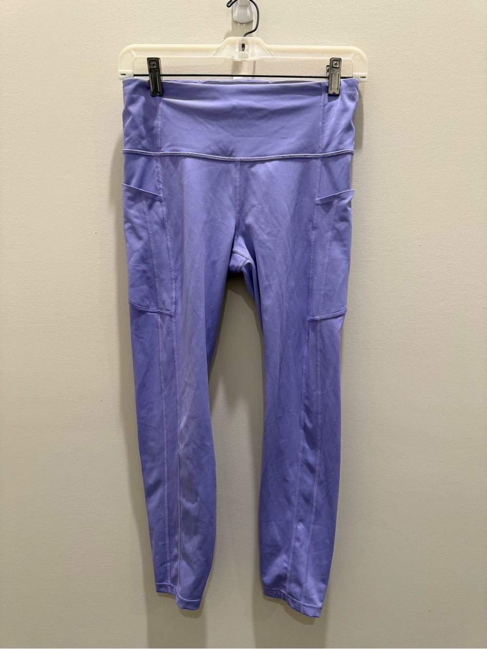 Athleta Ultimate Stash 7/8 Pocket Leggings - Size Medium